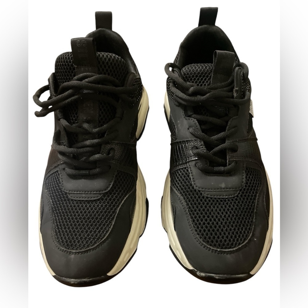 Steve Madden sneakers - Picture 3 of 6